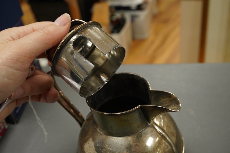 A George V silver Guernsey milk can, by William J Holmes, Birmingham, 1921, height 15.2cm, 9.1oz.